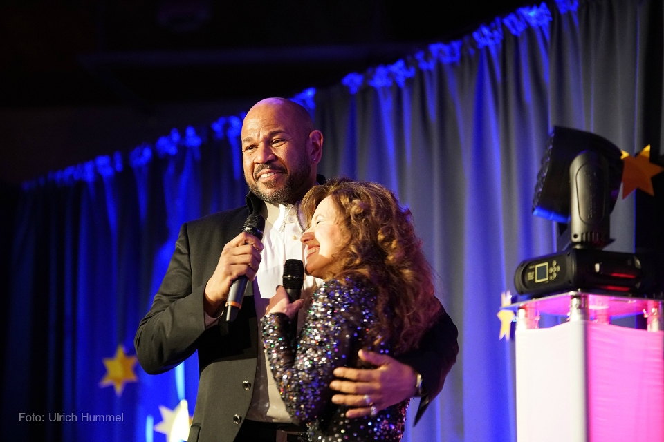 janet marc hochdorf 2017 12