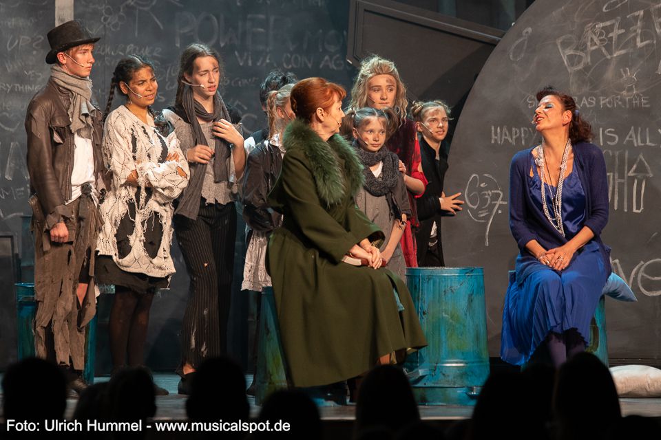annie musical stuttgart 2019 039